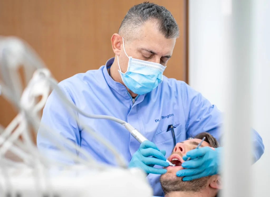 La Paura dei Denti Sensibili dopo la Pulizia 3 denti sensibili dopo la pulizia